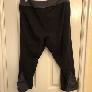 Lucy powermax cropped legging XL